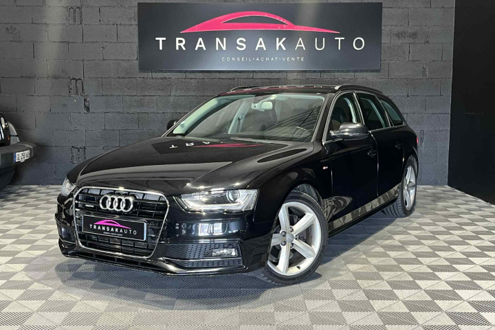 AUDI A4 AVANT
