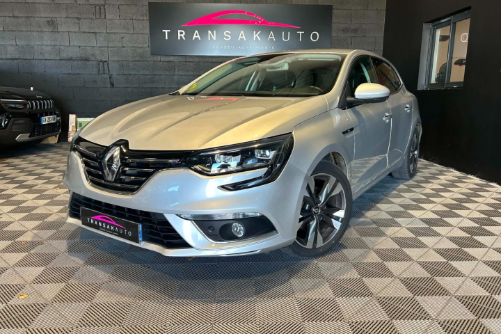 RENAULT MEGANE IV BERLINE