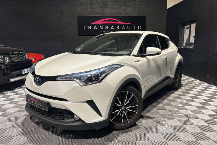 TOYOTA C-HR HYBRIDE PRO