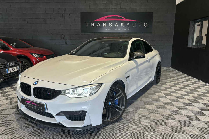BMW M4 COUPE F82