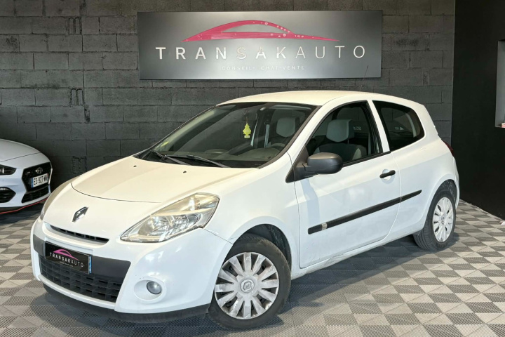 RENAULT CLIO III SOCIETE