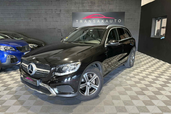 MERCEDES GLC