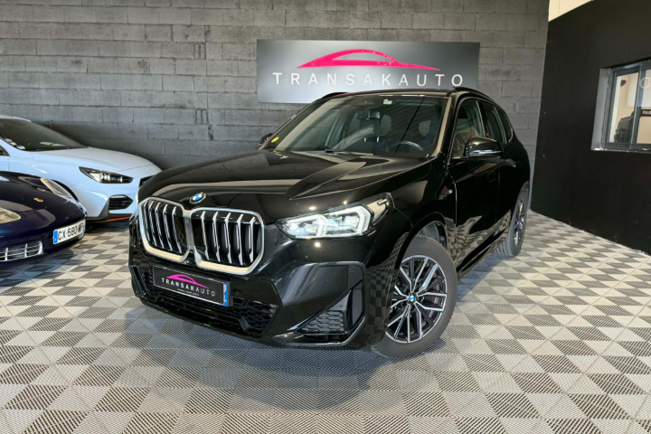 BMW X1 U11